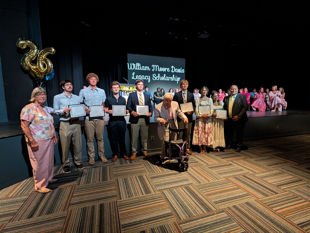 William Moore Davis Legacy Scholars