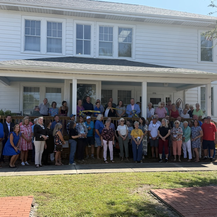 Newport teacherage 100 years old ribbon cutting