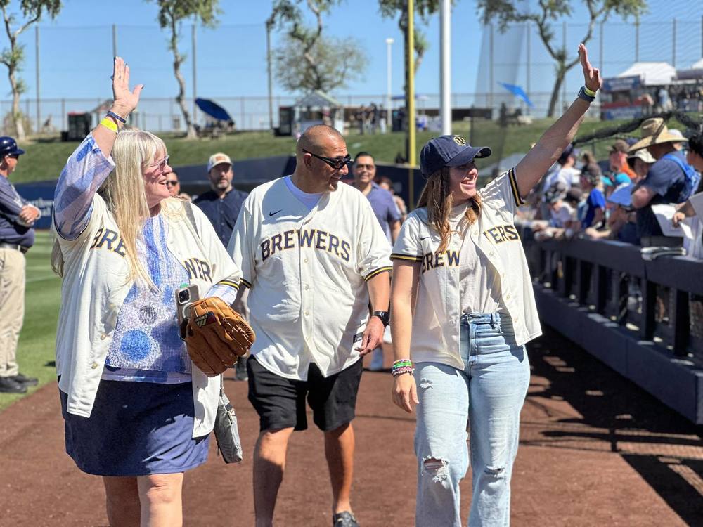 Staff of the year waving 