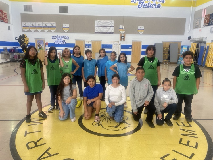 Cartwright students enjoy a game of sooserWooster