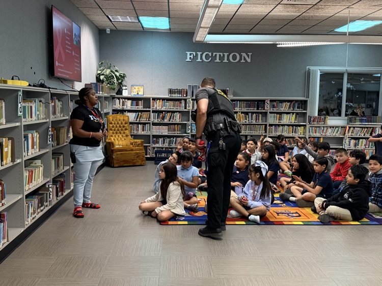 library with students for Red Ribbon Week