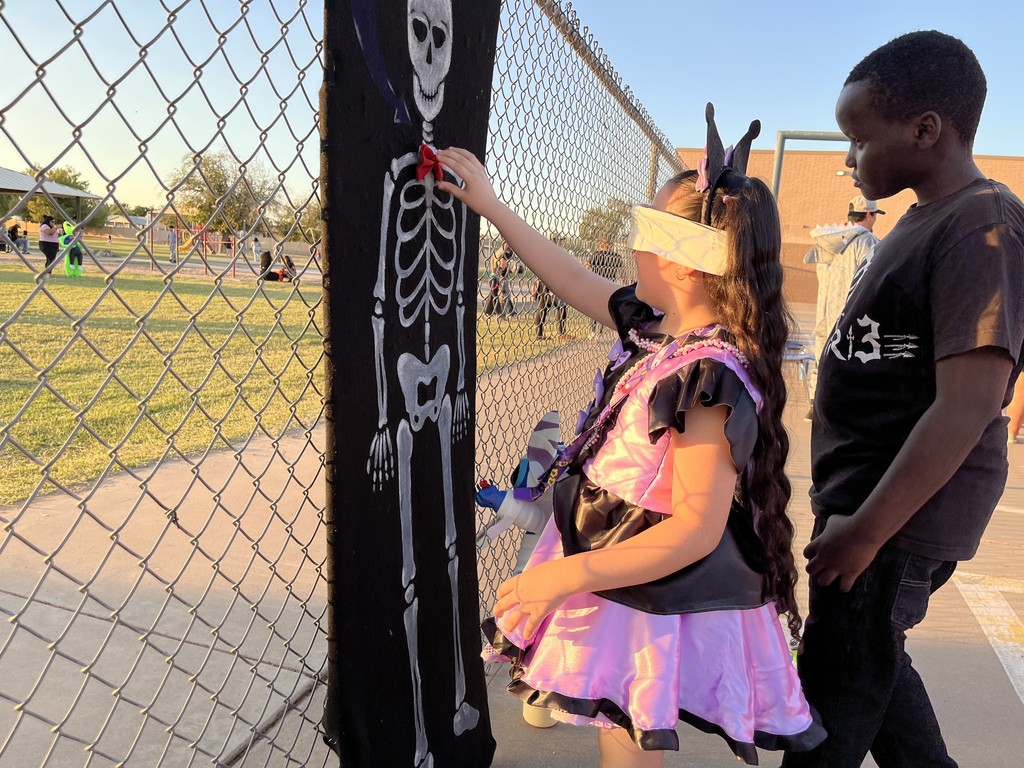 pin the bow on the skeleton