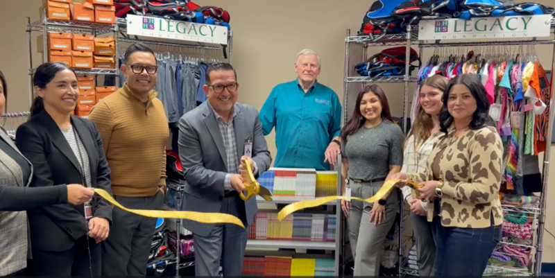 Cutting of the ribbon