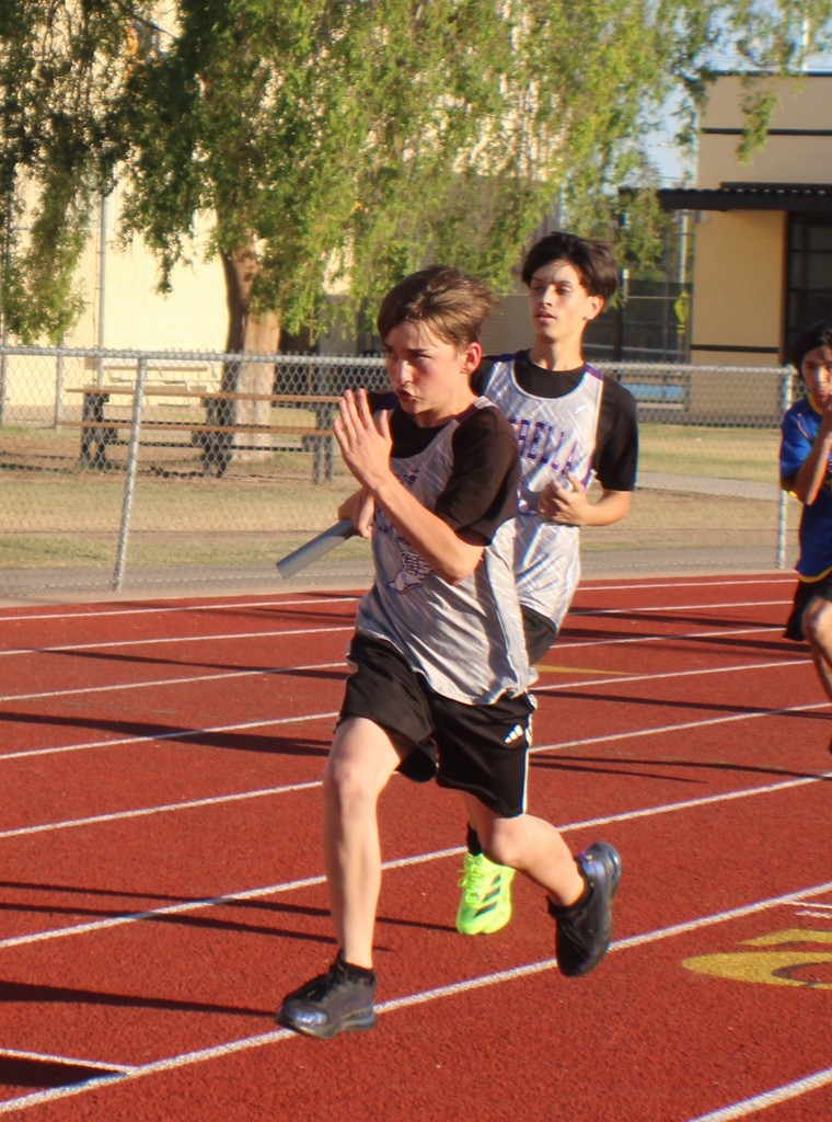 📸 Photos from 4/8 meet