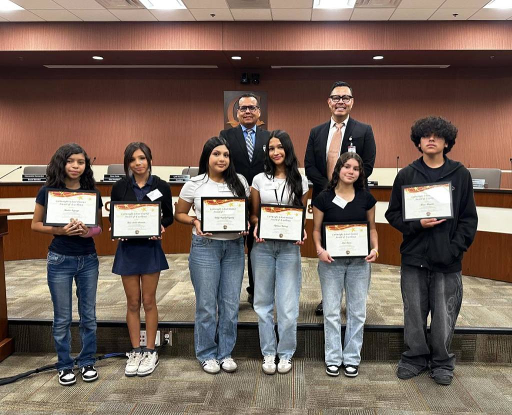 Congratulations to our Superintendent’s Scholar Council! Your dedication has earned you the Award of Excellence. Keep up the amazing work!