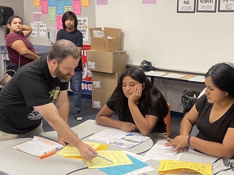 Meet the teacher candids 