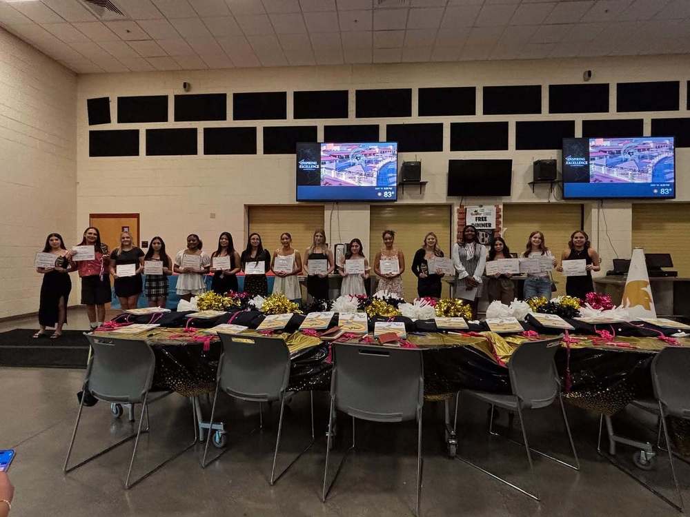 Students receiving awards @ Spiritline Banquet Celebration