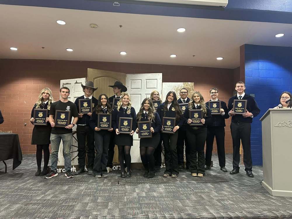 Students receiving awards @ FFA AgriScience Banquet