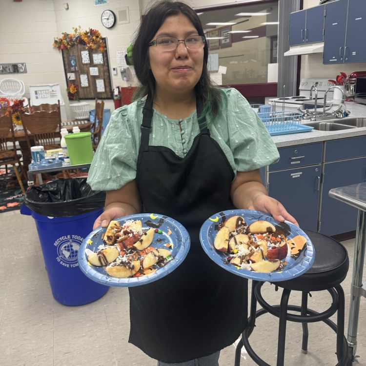 apples 🍎 are in season