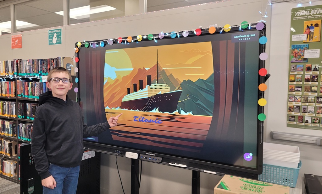 Titanic Research Project on Canva