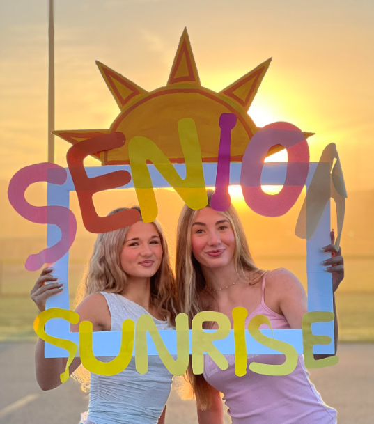 senior sunrise breakfast