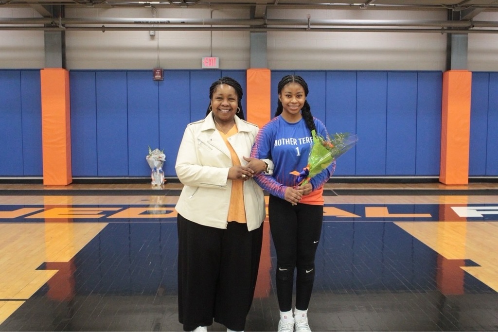 Volleyball Eighth Grade Night (5)