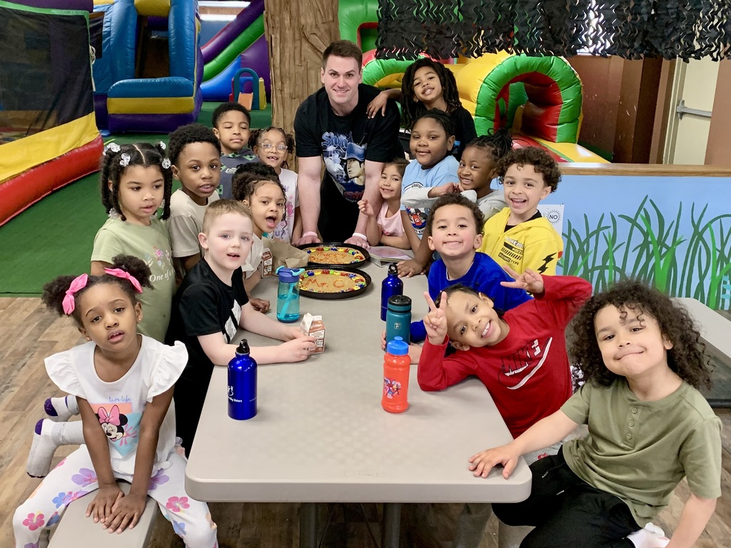 Kindergarten Jumpin' Jungle (16)