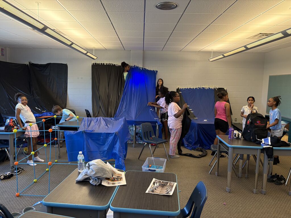 fort day