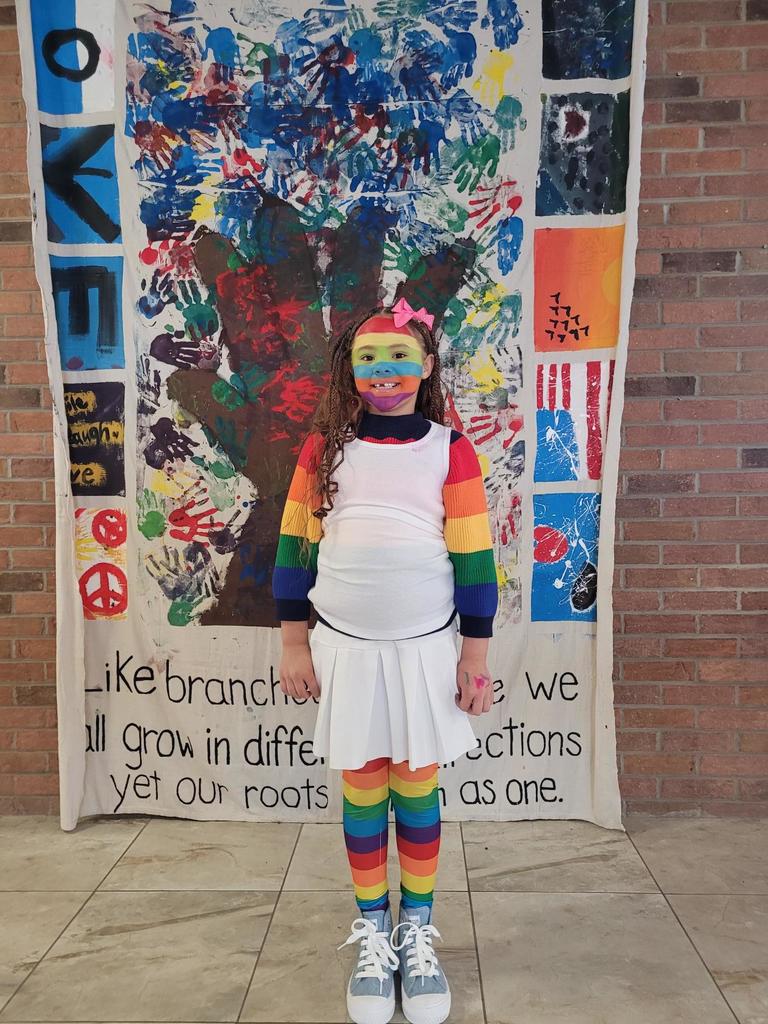saints celebrate reading
