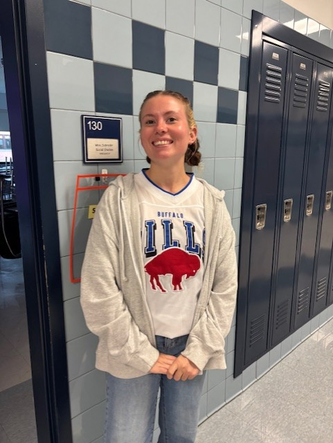 Staff Member in Bills gear