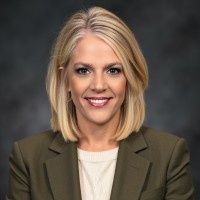 Photo of Lisa Moore