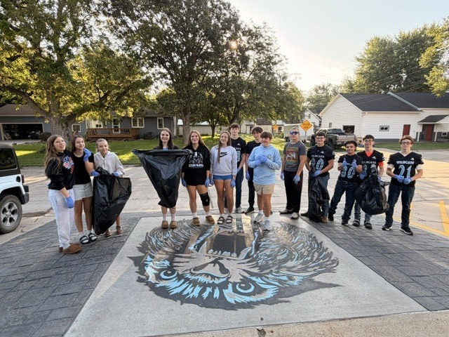 7th & 9th Grade Community Service