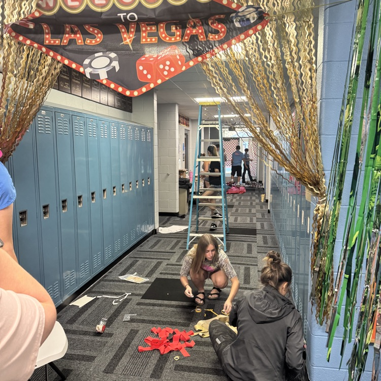 hallway decorating