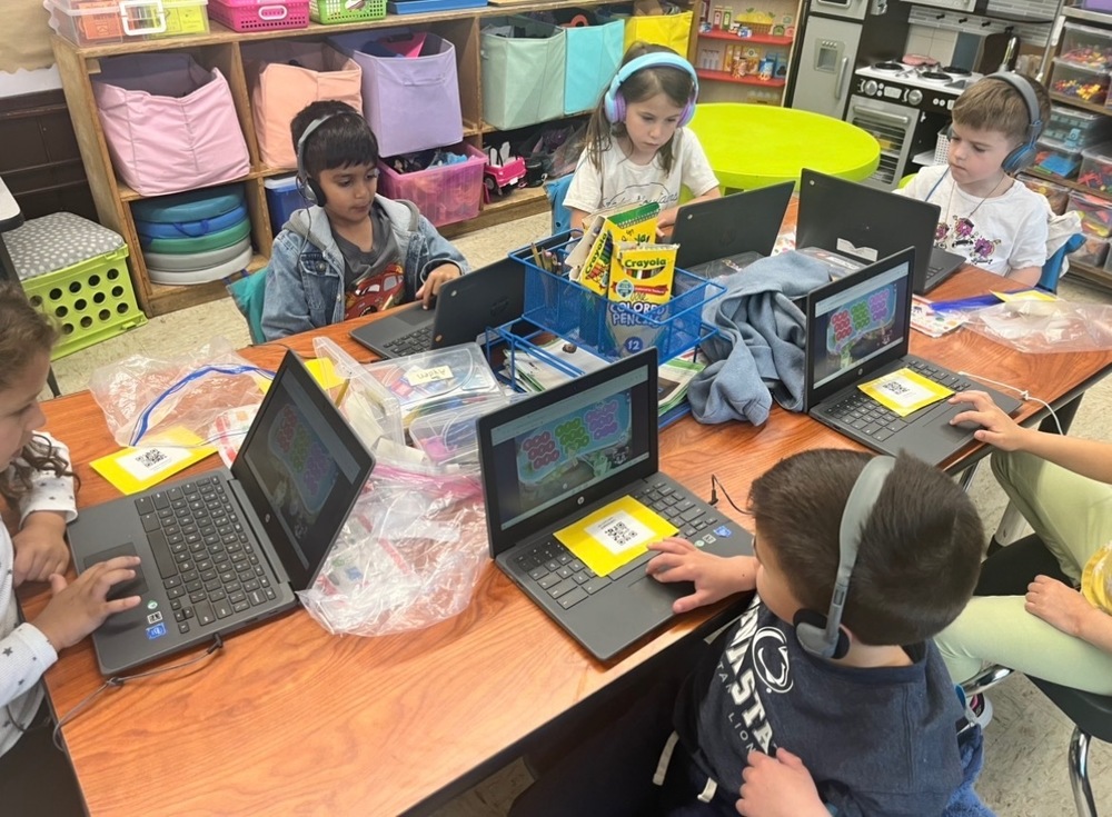 kids on coputer