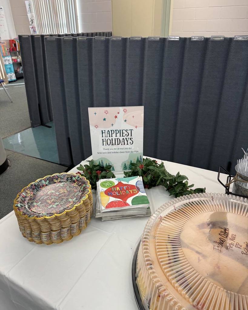 Happiest Holiday Sign and Set Up