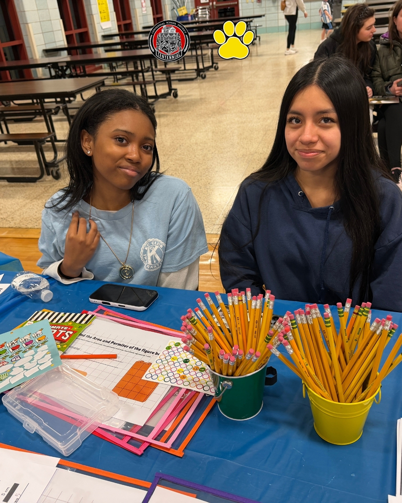 William Tennent students volunteering at the annual Dr. Seuss Night
