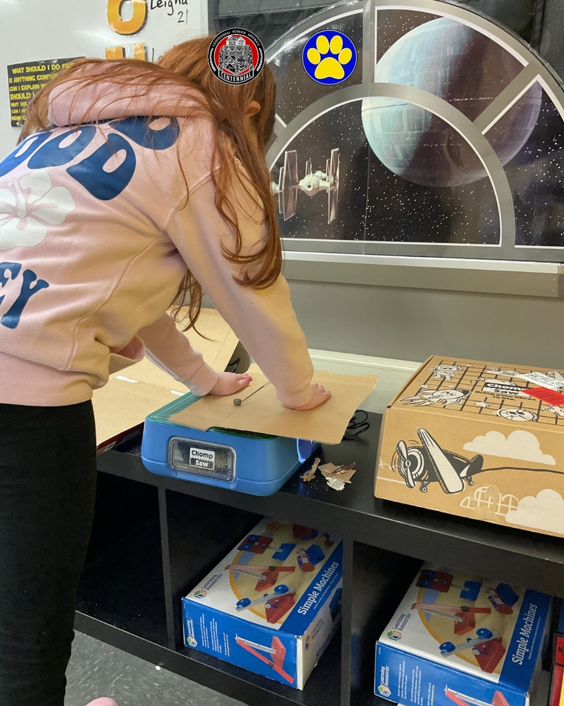 Willow Dale 2nd grade chompshop-cardboard creations