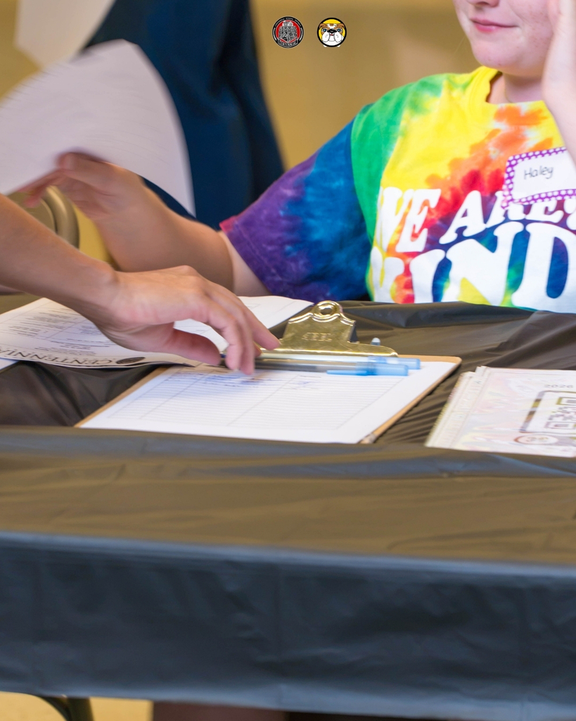 Community Spirit on Display: McDonald Elementary Hosts Successful Bulldog Bash