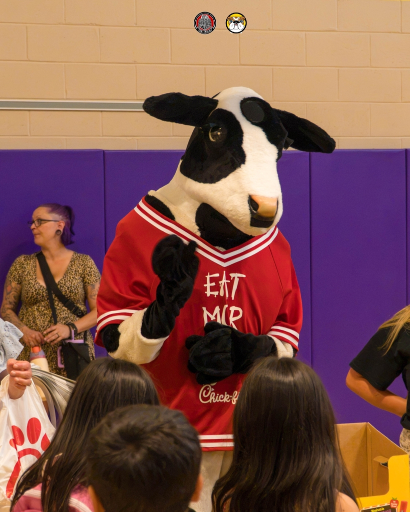 Community Spirit on Display: McDonald Elementary Hosts Successful Bulldog Bash