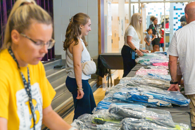 Community Spirit on Display: McDonald Elementary Hosts Successful Bulldog Bash