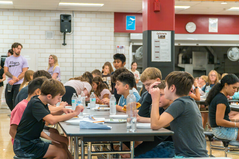 Building Connections: Middle School WEB Leaders Guide Incoming 6th Graders