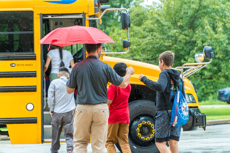 Building Connections: Middle School WEB Leaders Guide Incoming 6th Graders