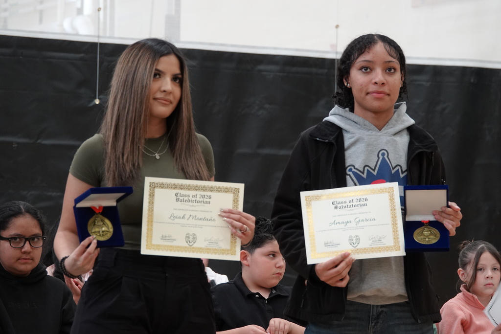 Leiah Montaño and Amaya Garcia