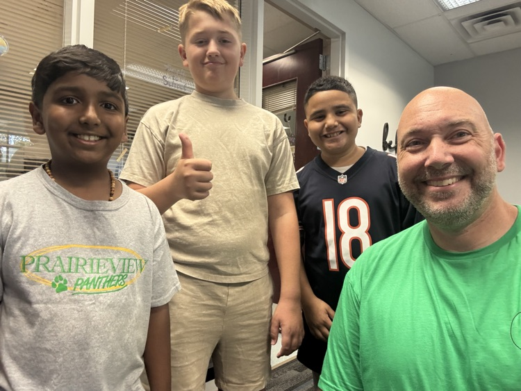 First day announcement crew!
