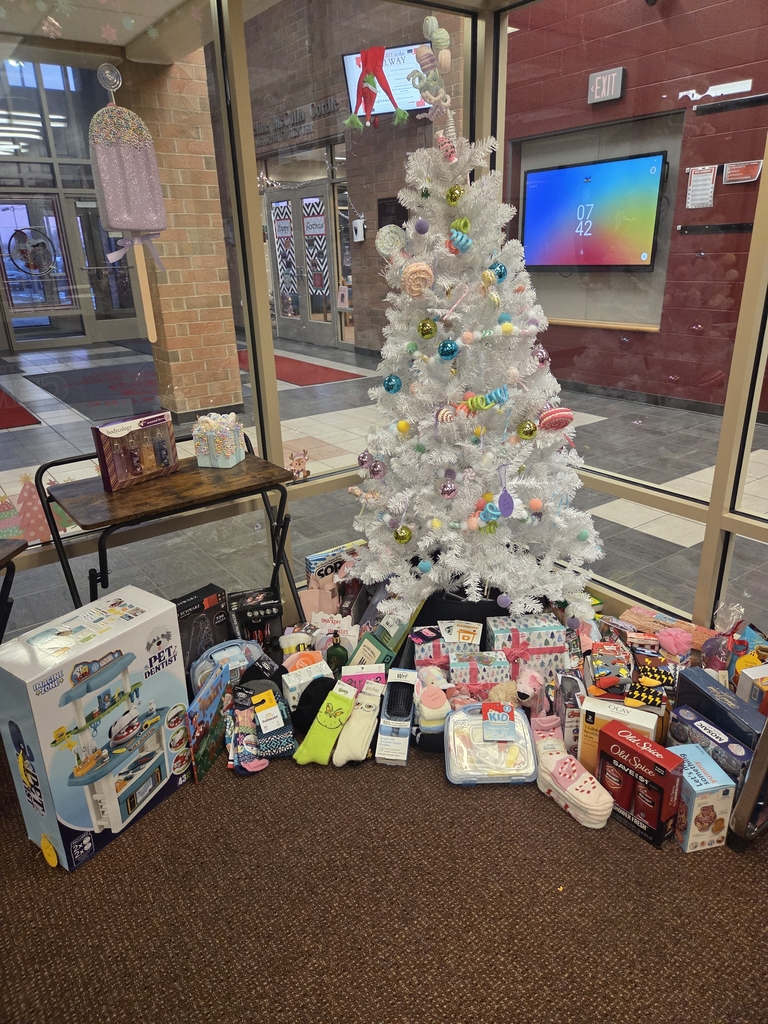 MS/HS office giving tree