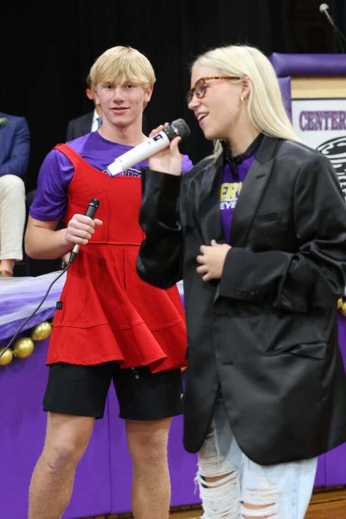 emmarieandjaxongameshowhosts