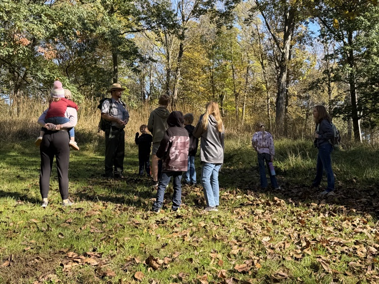 students at Effigy Mounds