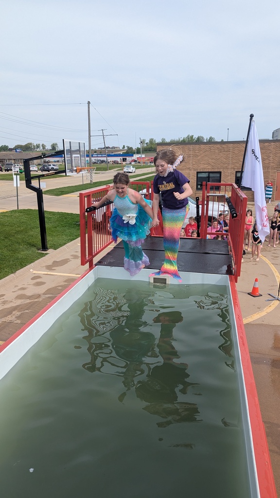 Students taking the plunge at the Cool School Polar Plunge