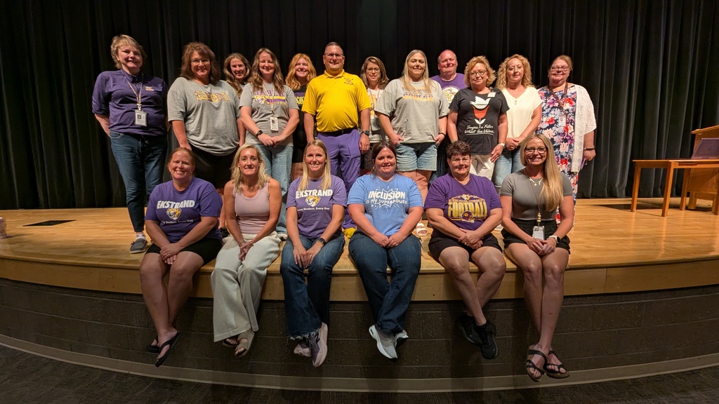 Central DeWitt employees celebrating milestones in their dedication to CDCSD