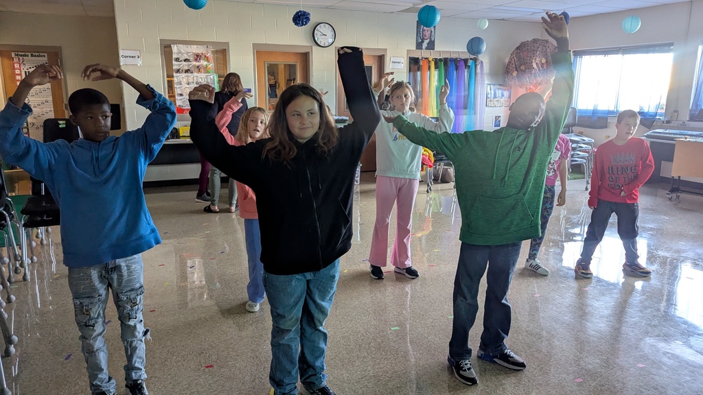 Students in Peer Stem class singing and dancing