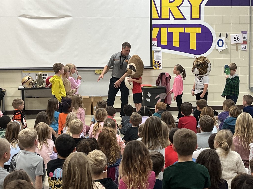 Students acting out Coach Sloth's book Hank the Bully