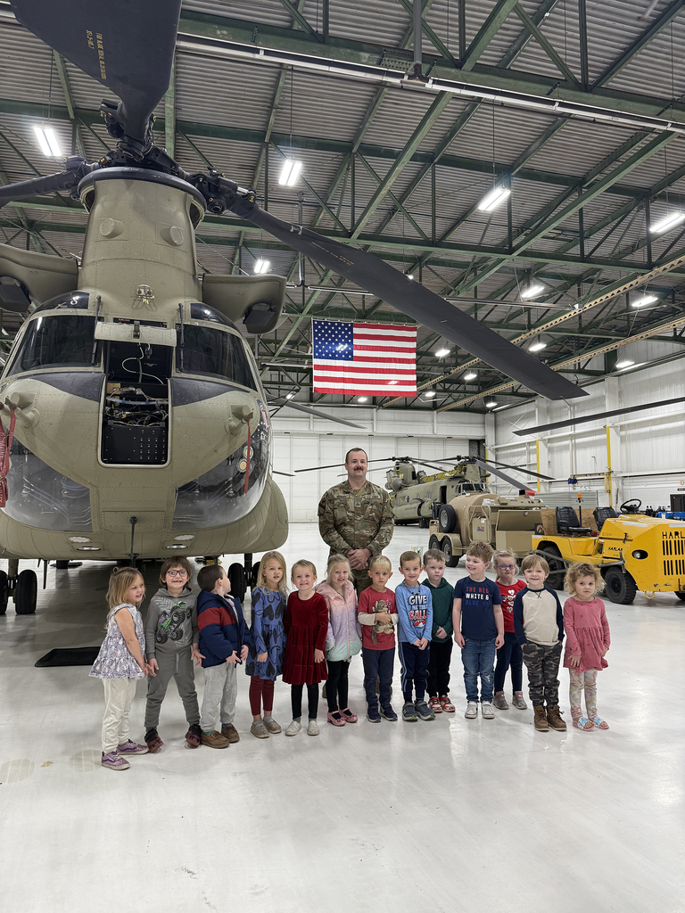 Preschoolers learning about Chinooks at Mt. Joy Aviation Hangarv
