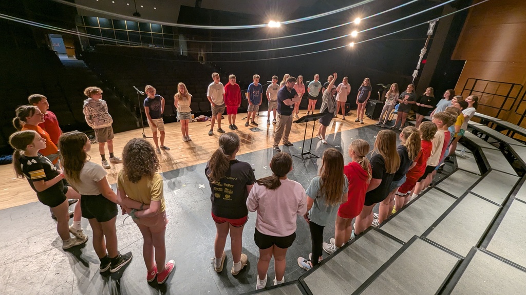 6th grade choir performing