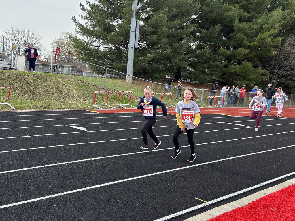 Athletes running 100m