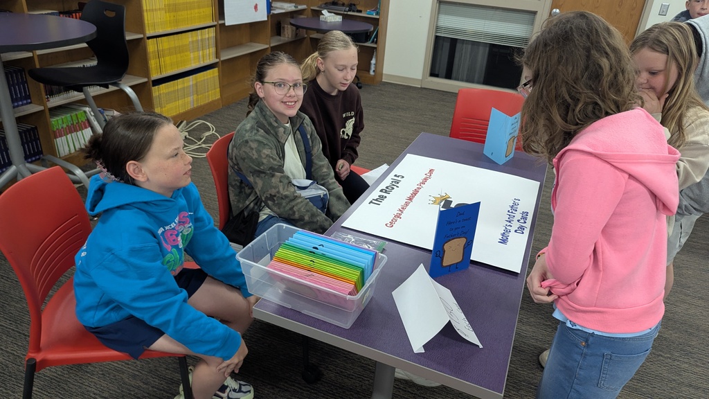 Students selling Mother's Day and Father's Day cards