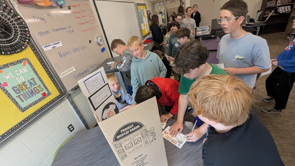 Students scoring the different food truck concepts