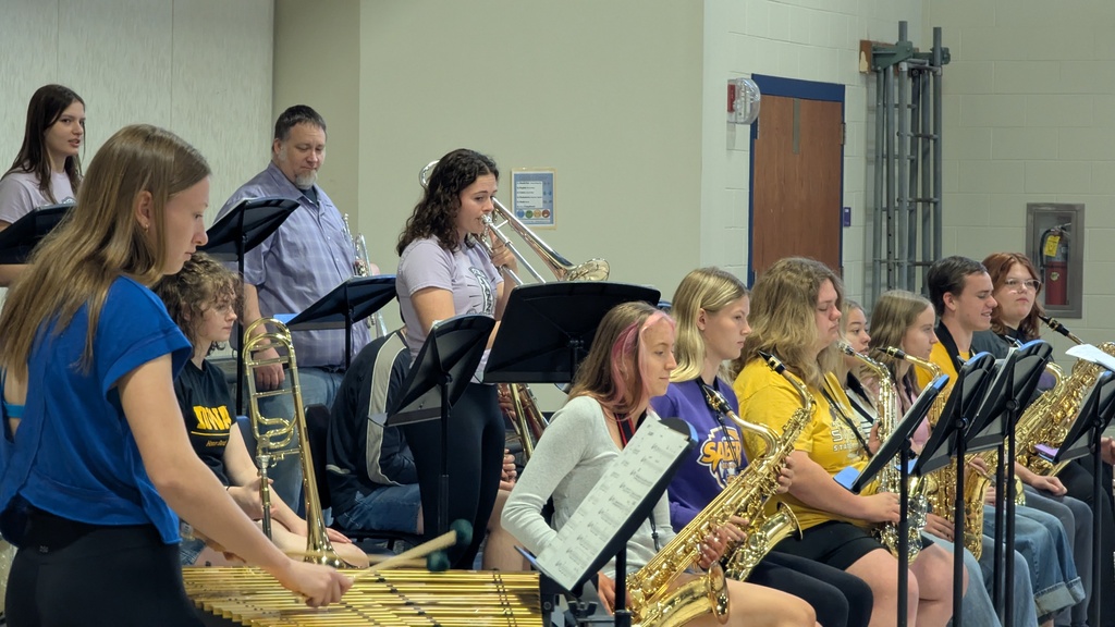 Swingin' Sabers Jazz Band performing at Ekstrand