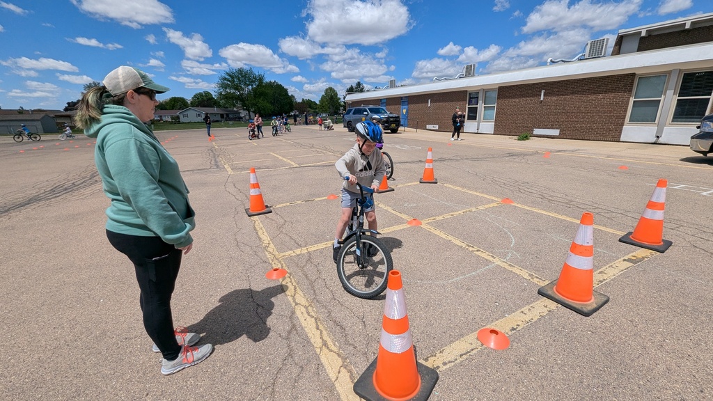 Second graders at the Bike Rodeo