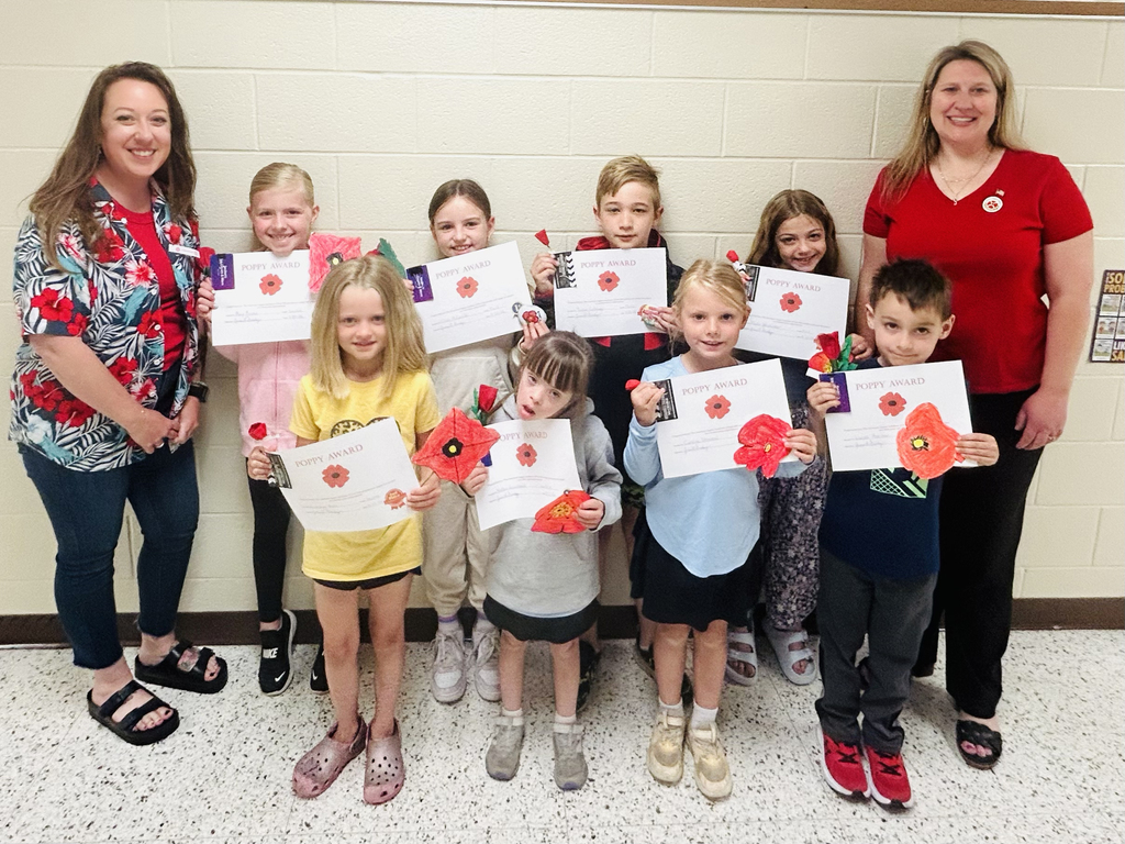 Backrow: Courtney Janaszak, Macy Mosier, Claire McCarville, Tucker Galloway, Taylor Weiskercher, Jessica Sunday Front Row: Emmalinn Barr, Nellee Gruntorad, Caroline Ohnemus, and Lucas Horihan.