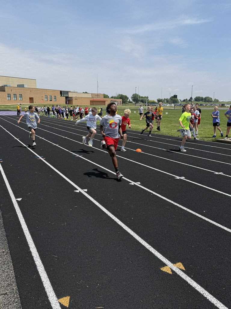 CDIS students field day